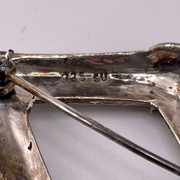 Sterling Silver SU 925 Genuine Onyx Marcasite Brooch Geometric Art Deco Revival - Picture 5 of 6